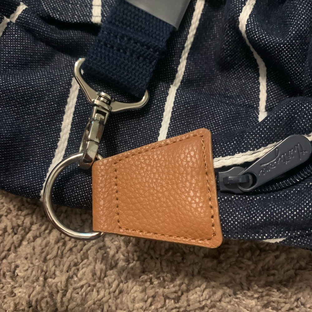 Thirty One bag with inside cooler pocket.